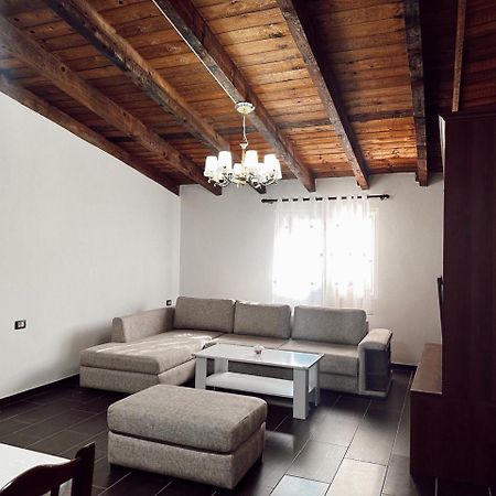 Oa'S Beach Apartment Vlorë Εξωτερικό φωτογραφία